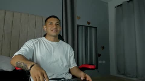 Snapshot of venedic__bull chatting on January 18, 2026, 6:06 am Venedic online show from January 18, 2026, 6:06 am