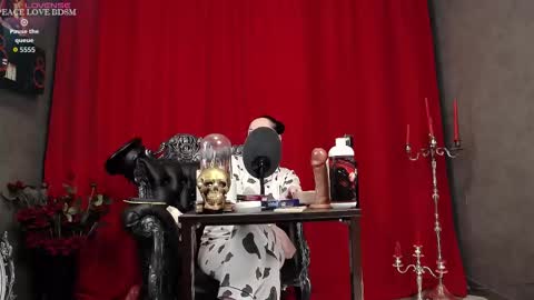 Snapshot of venenaschwarz chatting on November 29, 2025, 2:53 pm MISTRESS online show from November 29, 2025, 2:53 pm