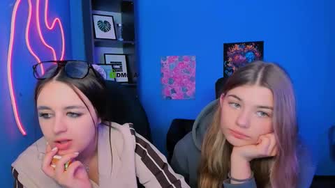 Snapshot of venezia_barton chatting on February 25, 2026, 4:16 pm venezia_barton online show from February 25, 2026, 4:16 pm