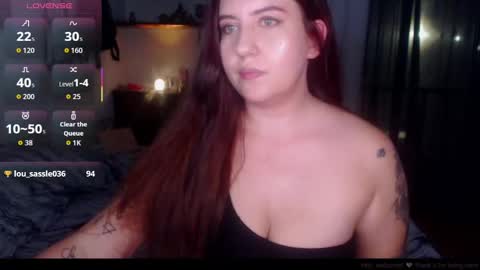 Snapshot of vennus18 chatting on September 24, 2025, 3:43 am Vennus online show from September 24, 2025, 3:43 am