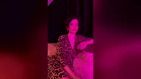 Snapshot of venom_goddess chatting on February 19, 2026, 9:00 pm venom_goddess online show from February 19, 2026, 9:00 pm