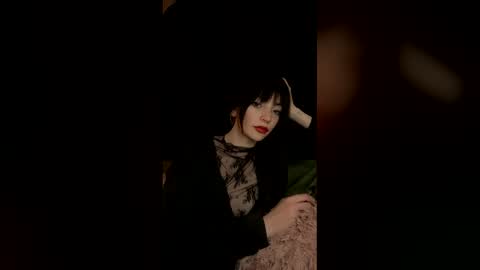 Snapshot of venom_goddess chatting on April 23, 2026, 7:38 pm venom_goddess online show from April 23, 2026, 7:38 pm