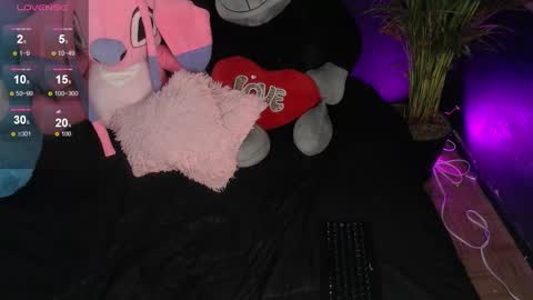 Snapshot of venus_26_ chatting on November 10, 2025, 11:26 pm eva online show from November 10, 2025, 11:26 pm