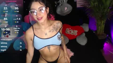 Snapshot of venus_26_ chatting on November 24, 2025, 11:26 pm eva online show from November 24, 2025, 11:26 pm