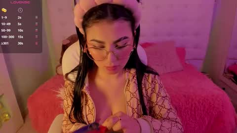 Venus online show from October 1, 2025, 12:55 pm