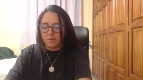 Snapshot of venus_cat_ chatting on February 8, 2026, 1:09 am Venus online show from February 8, 2026, 1:09 am