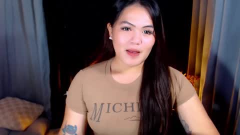 Snapshot of venus_colly chatting on June 5, 2026, 2:07 am I am Colly Your mystery girl online show from June 5, 2026, 2:07 am