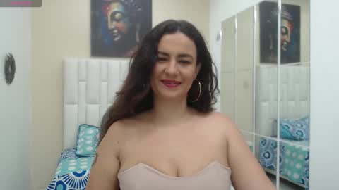 Snapshot of venus_cortez chatting on October 4, 2025, 6:50 pm Venus Cortez online show from October 4, 2025, 6:50 pm