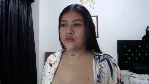 Snapshot of venus_menoza chatting on December 22, 2025, 12:24 pm venus_menoza online show from December 22, 2025, 12:24 pm