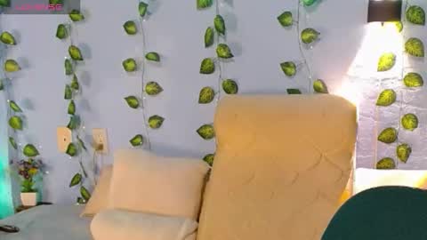 Snapshot of venus_swet chatting on October 19, 2025, 1:28 am Catalina online show from October 19, 2025, 1:28 am