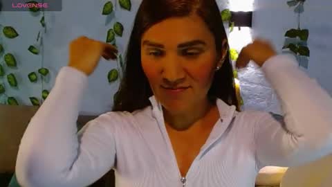 Snapshot of venus_swet chatting on May 14, 2026, 12:50 am Catalina online show from May 14, 2026, 12:50 am