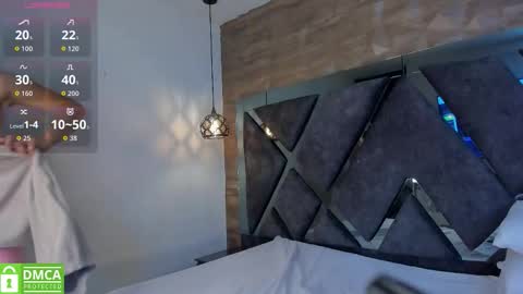 Snapshot of venus_velez chatting on November 26, 2025, 12:17 pm Venus online show from November 26, 2025, 12:17 pm