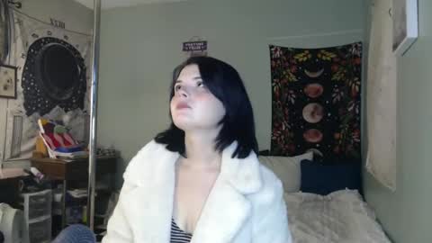 Miss Venus online show from January 14, 2026, 2:06 am