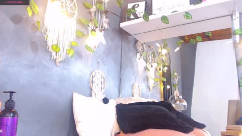 Snapshot of venusbsq chatting on December 25, 2024, 7:45 pm Venus online show from December 25, 2024, 7:45 pm