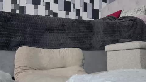 Snapshot of venusinylons chatting on March 5, 2026, 1:51 pm venusinylons online show from March 5, 2026, 1:51 pm