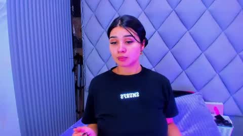 Venusowen  online show from October 17, 2025, 1:25 pm