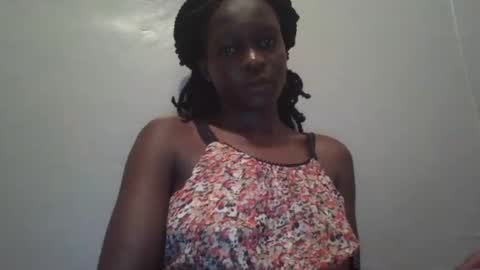 vera_bright online show from February 25, 2025, 5:25 pm