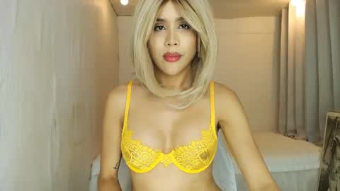 Snapshot of vera_octopus chatting on February 13, 2025, 12:57 am CHLOE the C L are silent online show from February 13, 2025, 12:57 am