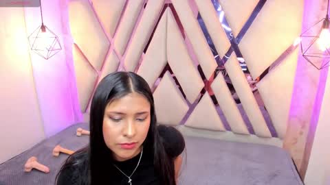 Snapshot of verabest chatting on December 4, 2024, 9:46 pm Domelipa online show from December 4, 2024, 9:46 pm