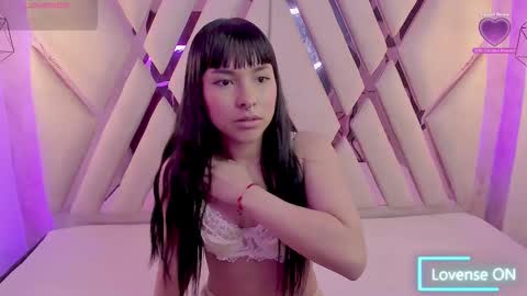 Snapshot of verabest chatting on February 26, 2025, 5:39 pm Domelipa online show from February 26, 2025, 5:39 pm