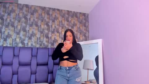 Snapshot of verablazze chatting on February 3, 2026, 1:05 pm Im Vera online show from February 3, 2026, 1:05 pm