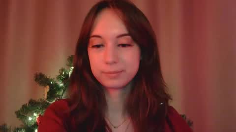 Una online show from December 20, 2025, 12:45 pm