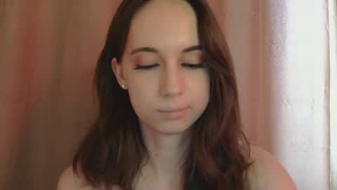 Snapshot of veralush chatting on February 22, 2026, 12:26 pm Una online show from February 22, 2026, 12:26 pm