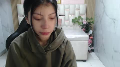 Verana  online show from October 26, 2025, 12:44 pm