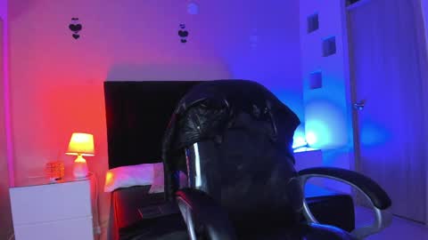 Snapshot of vergil_noir chatting on May 6, 2026, 5:03 am vergil_noir online show from May 6, 2026, 5:03 am