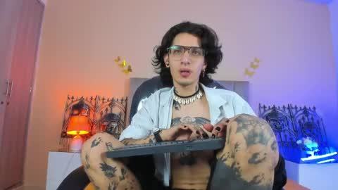 Snapshot of vergil_noir chatting on May 16, 2026, 4:53 am vergil_noir online show from May 16, 2026, 4:53 am