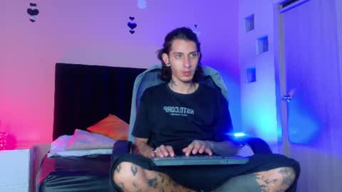 Snapshot of vergil_noir chatting on July 10, 2026, 5:01 am vergil_noir online show from July 10, 2026, 5:01 am