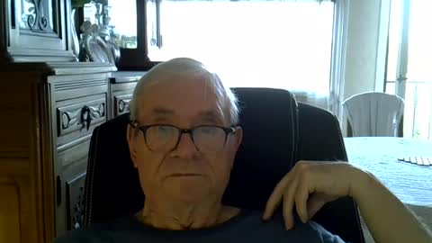 Snapshot of vergne50 chatting on August 1, 2026, 6:18 pm vergne50 online show from August 1, 2026, 6:18 pm
