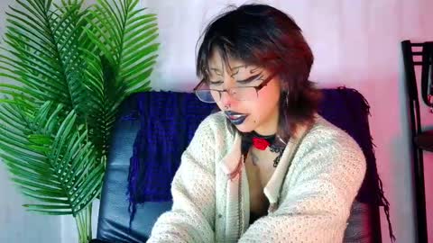 Snapshot of verhona_vlad chatting on January 25, 2025, 12:16 pm verhona_vlad online show from January 25, 2025, 12:16 pm
