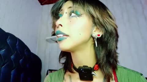 Snapshot of verhona_vlad chatting on March 10, 2025, 6:12 pm verhona_vlad online show from March 10, 2025, 6:12 pm
