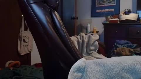 Snapshot of vermontguy76 chatting on March 9, 2025, 1:37 pm vermontguy76 online show from March 9, 2025, 1:37 pm