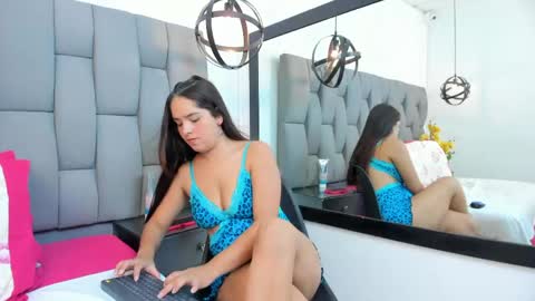 Snapshot of vero8choa chatting on May 28, 2026, 8:50 pm vero8choa online show from May 28, 2026, 8:50 pm