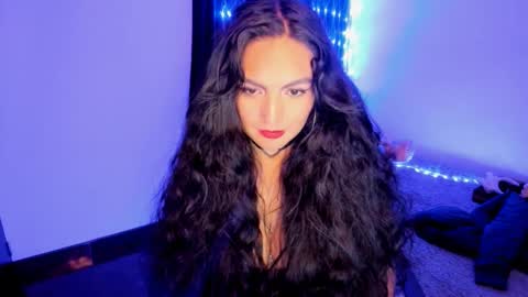 Snapshot of vero_jhonson chatting on December 18, 2024, 5:04 am karolina online show from December 18, 2024, 5:04 am