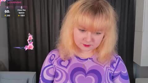 Snapshot of veronica_christensen chatting on October 6, 2025, 2:14 pm Maria online show from October 6, 2025, 2:14 pm