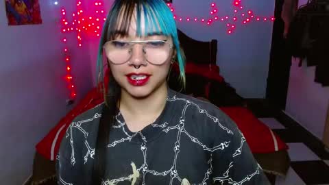 Veronica online show from November 21, 2025, 11:47 pm