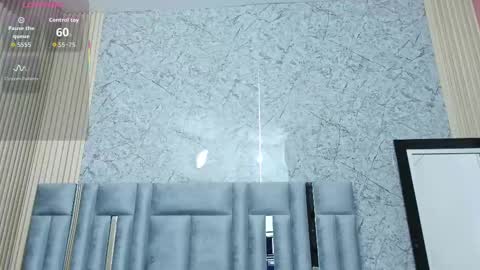 Snapshot of veronica_roose chatting on October 30, 2025, 12:50 pm Veronica online show from October 30, 2025, 12:50 pm