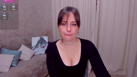 Veronica online show from November 28, 2025, 4:48 am