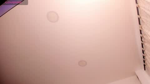 Veronica Gills online show from July 14, 2026, 10:04 pm