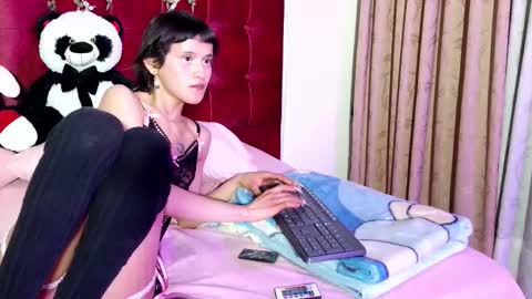 Snapshot of veronicalamberth chatting on February 13, 2026, 7:04 am veronicalamberth online show from February 13, 2026, 7:04 am