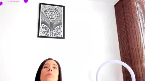 VeronicaTonu online show from October 11, 2025, 2:37 pm