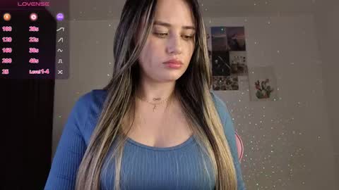 Snapshot of veronika__winslow_ chatting on February 8, 2026, 5:55 am Vero online show from February 8, 2026, 5:55 am