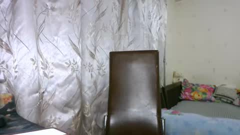 veronika_xi online show from October 30, 2025, 8:16 am