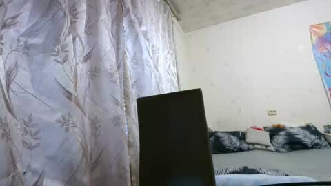 veronika_xi online show from November 19, 2025, 7:30 am