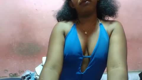 Snapshot of verronique1511 chatting on February 5, 2025, 5:53 pm verronique1511 online show from February 5, 2025, 5:53 pm