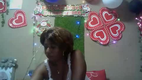 verronique1511 online show from December 15, 2025, 2:38 am