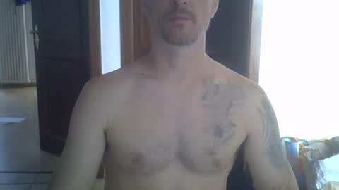 Snapshot of veryhotpervert chatting on July 8, 2026, 1:37 pm veryhotpervert online show from July 8, 2026, 1:37 pm